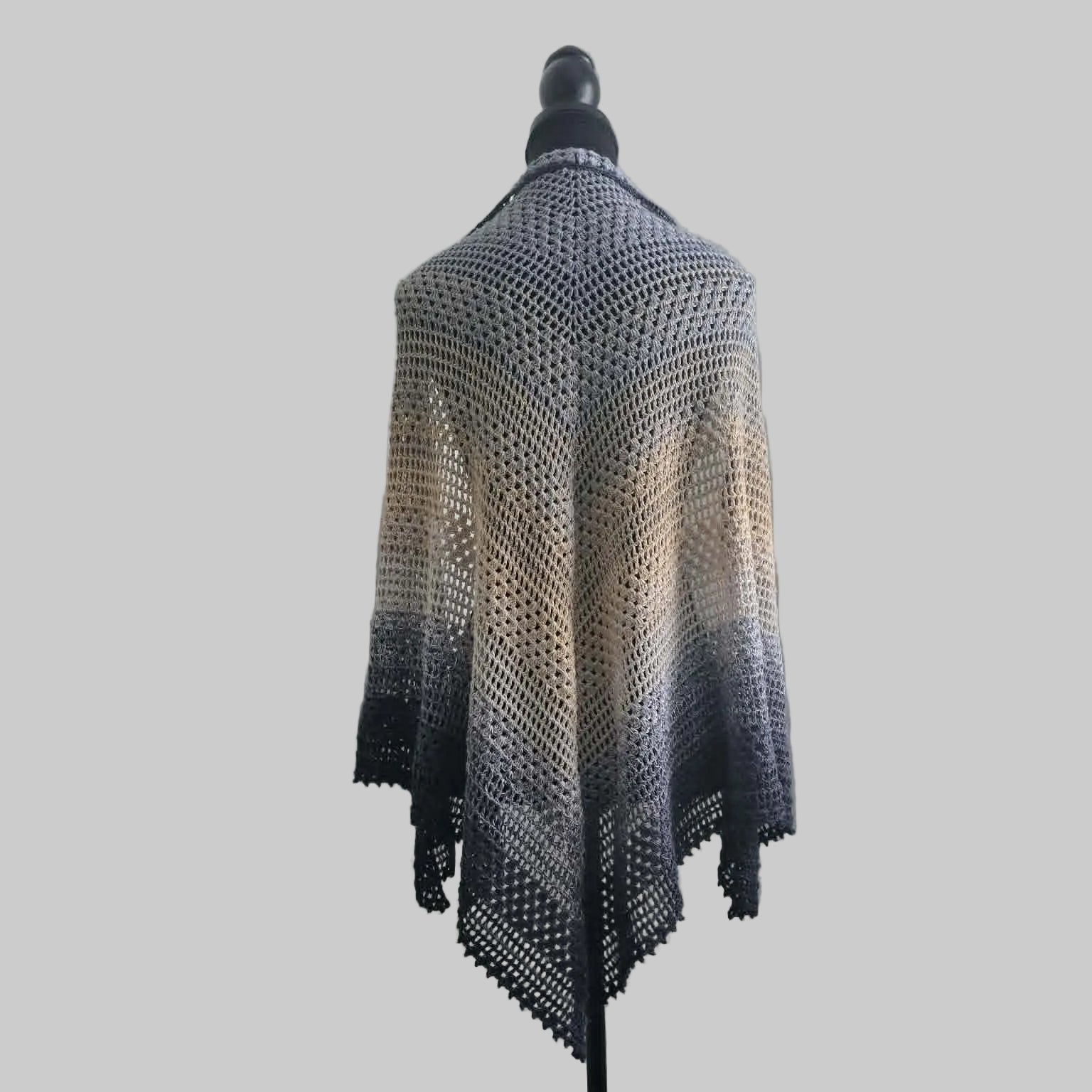 Crochet Gradient Shawls
