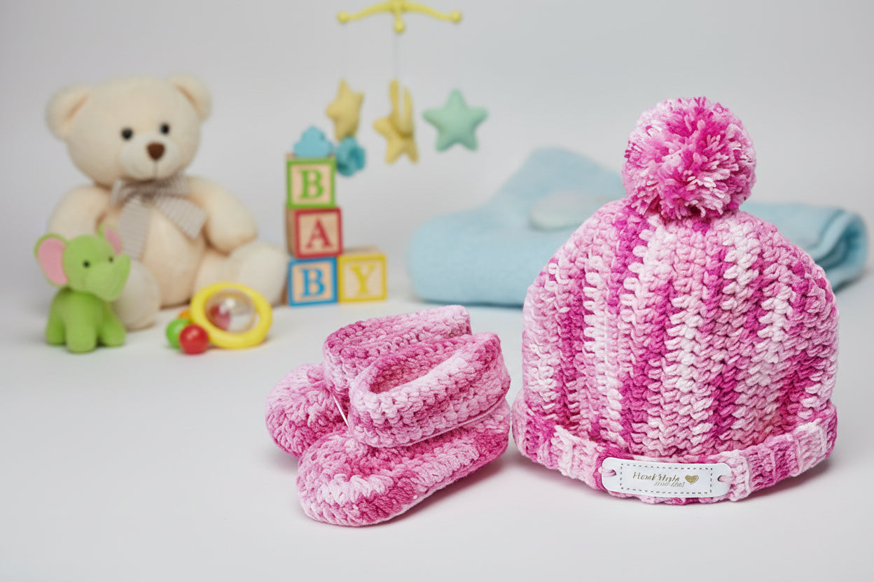 Crochet Baby Booties & Hat Set
